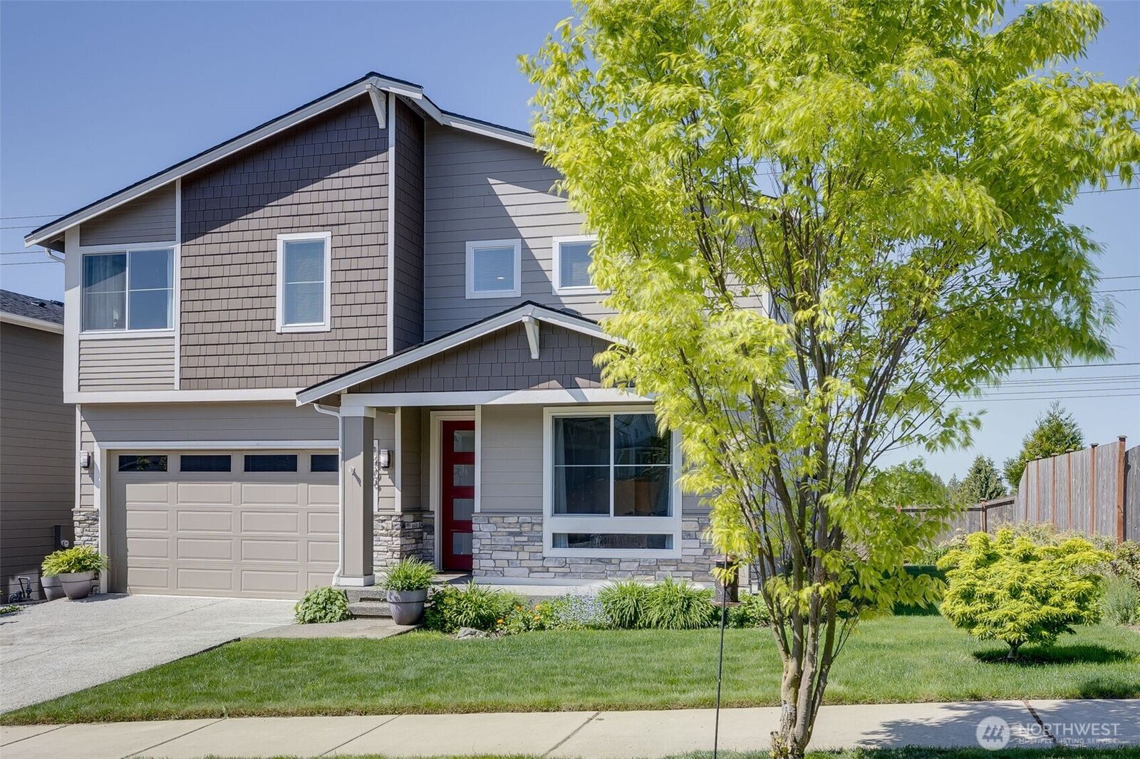Property Photo: 1406 82nd Street SE WA 98258