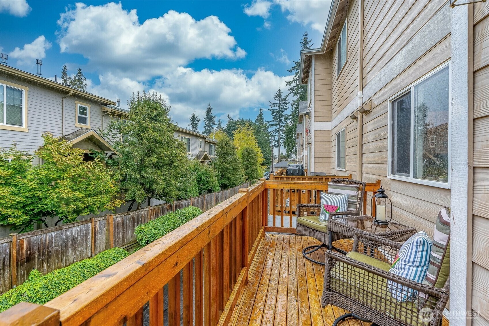 Property Photo: 7435 SW 210 Street 6 WA 98026