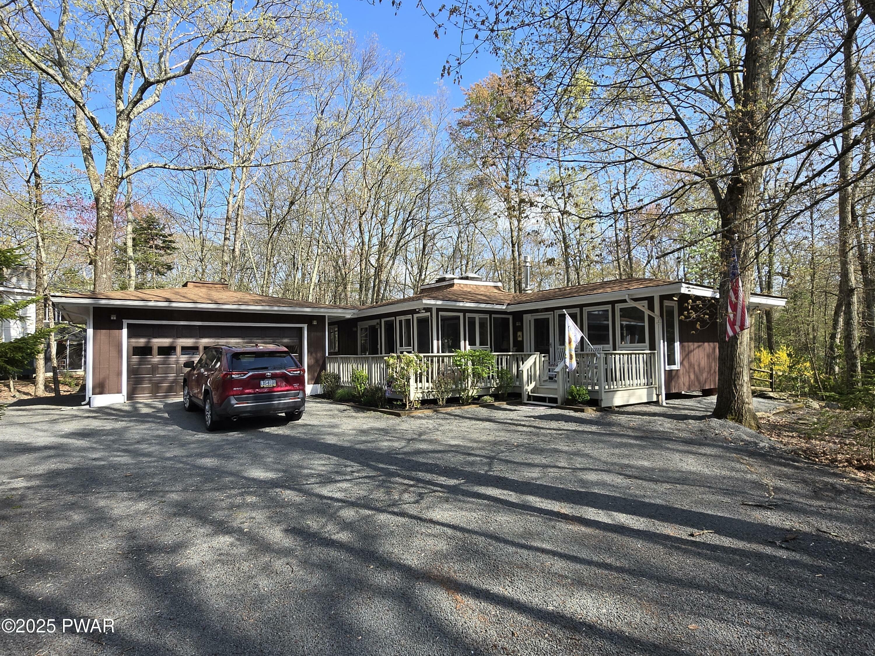 603 Forest Drive  Lords Valley PA 18428 photo