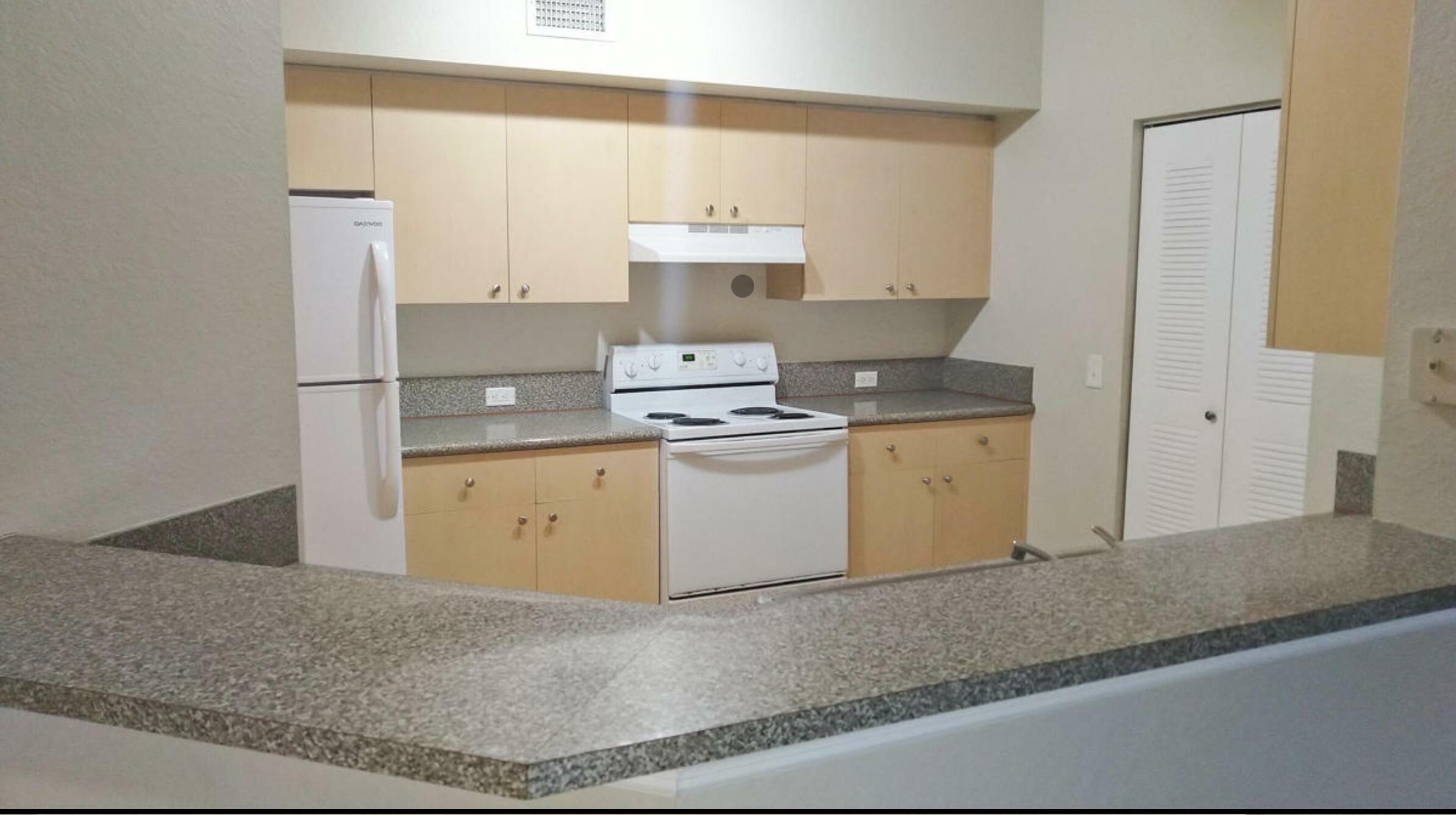 360 Crestwood 304 Circle 304  Royal Palm Beach FL 33411 photo