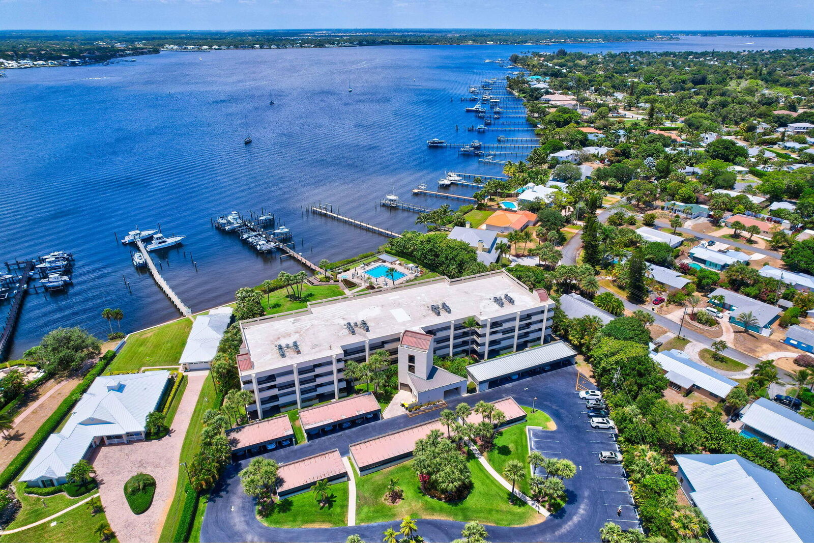 Property Photo:  625 NW North River Drive 306  FL 34994 