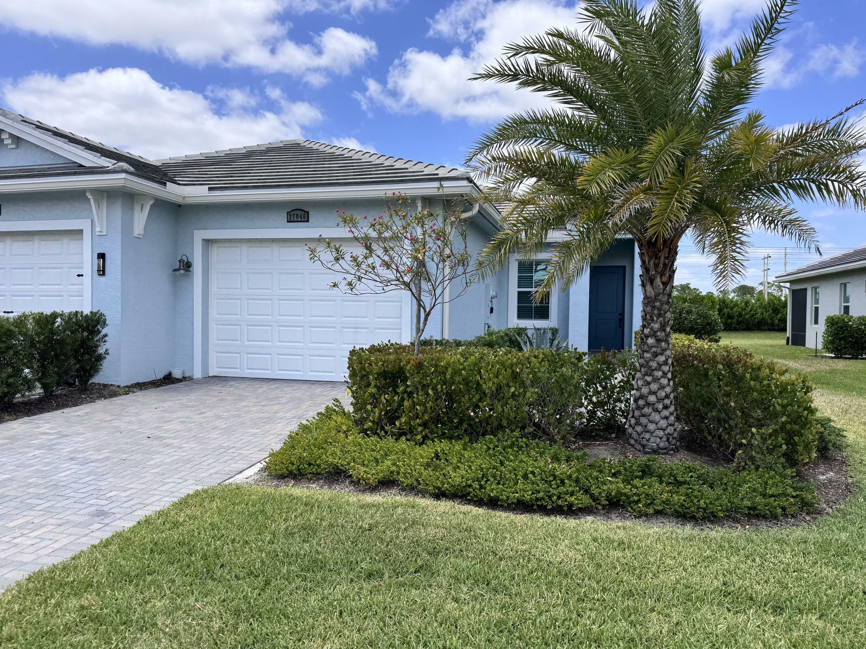 Property Photo: 27046 SW Viterbo Way FL 34986