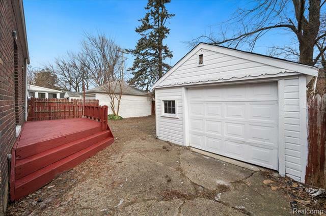 Property Photo: 5534 Oldtown Street MI 48224