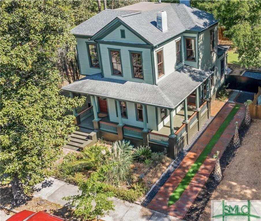 Property Photo: 212 W 40th Street GA 31401
