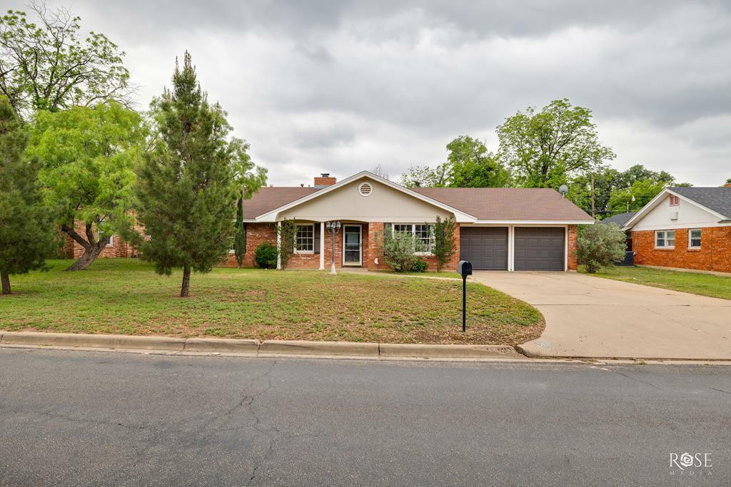 2709 Oxford Ave  San Angelo TX 76904 photo
