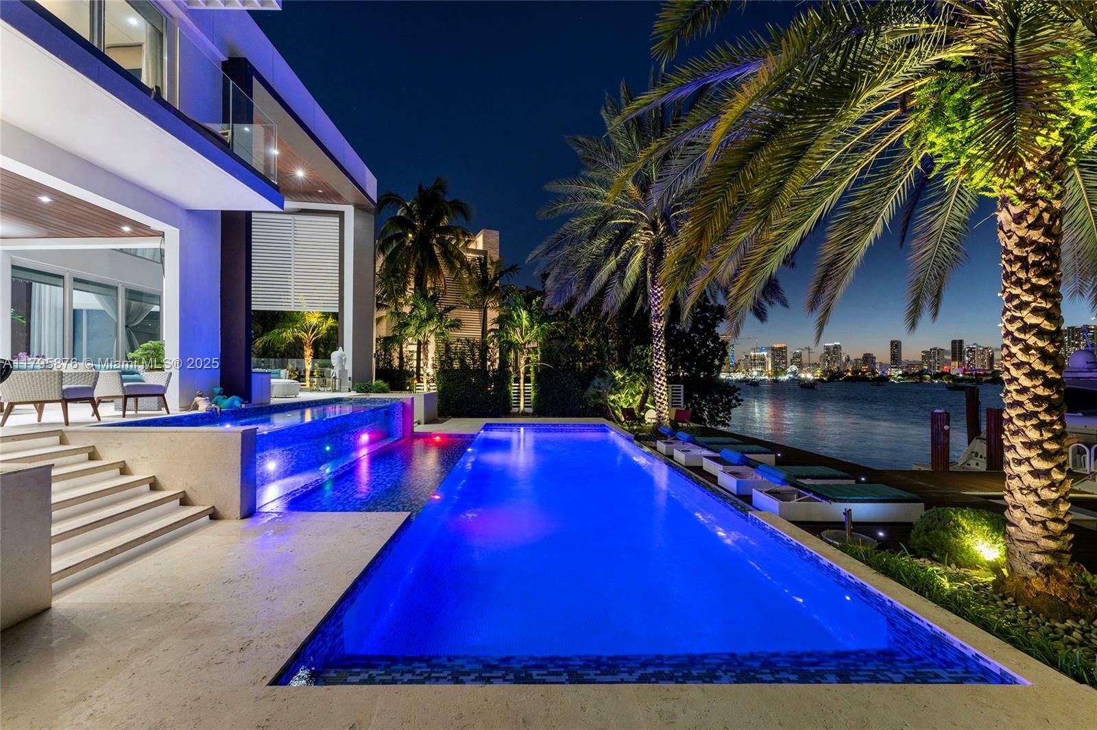 Property Photo: 441 N Hibiscus Dr FL 33139