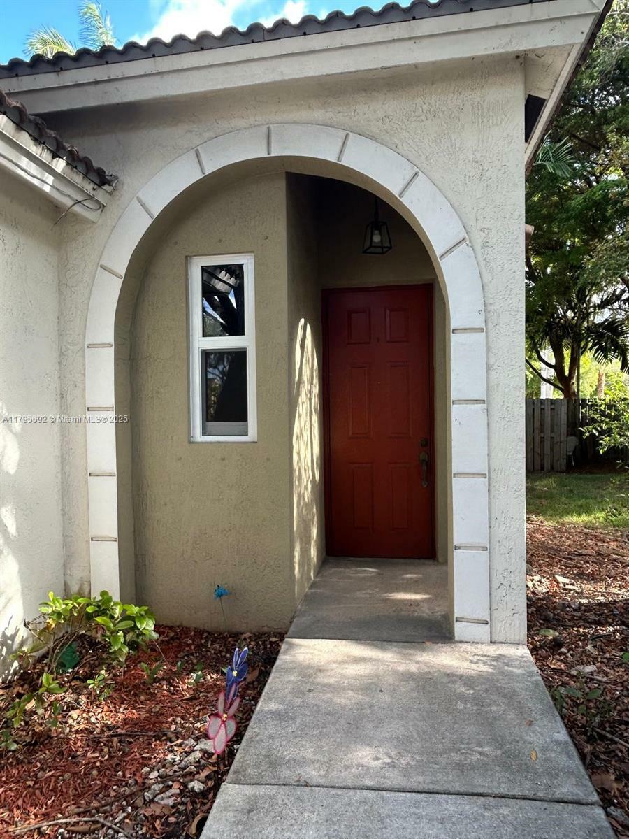 Property Photo: 4295 NE 10th Ct 0 FL 33033