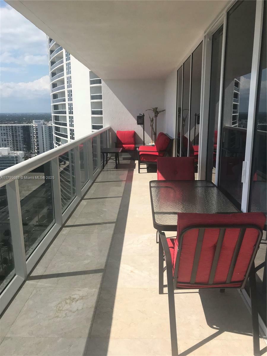 Property Photo: 1830 S Ocean Dr 2506 FL 33009
