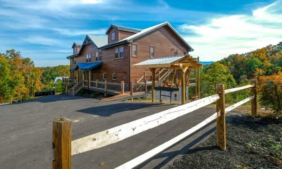 Property Photo: 1481 Sleepy Valley Lane TN 37876