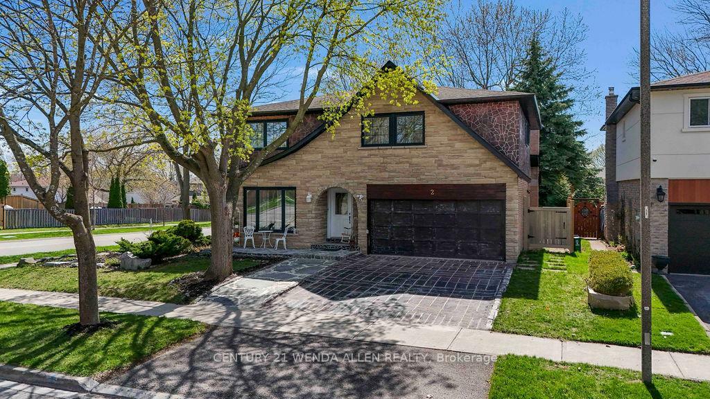 Property Photo: 2 Ribblesdale Drive ON L1N 6K6