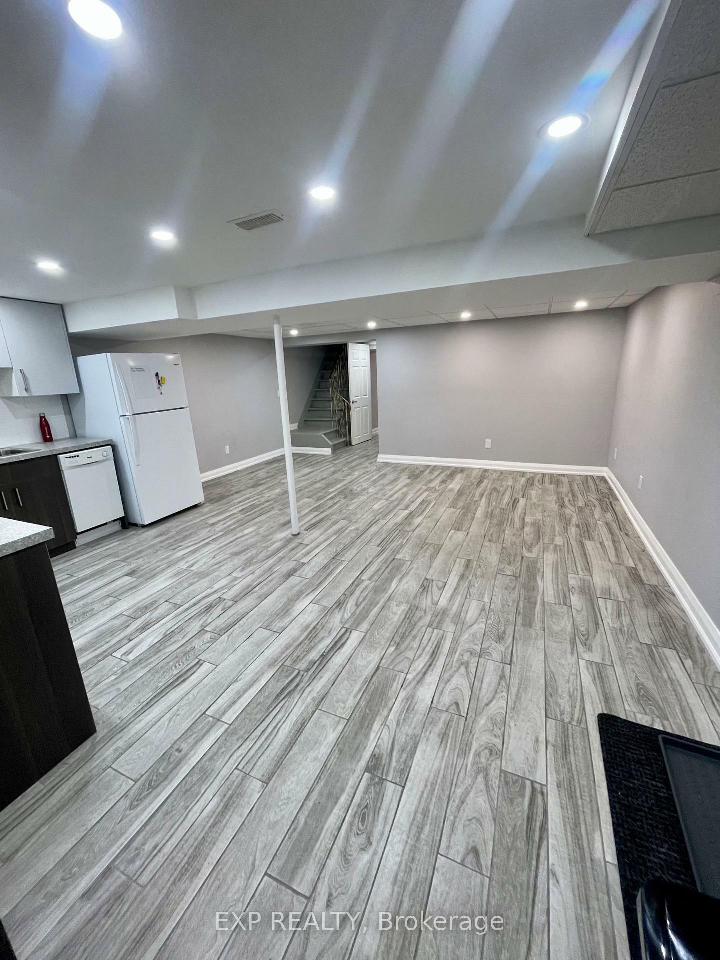 Property Photo: 71 Denison Avenue Lower ON M5T 2M7