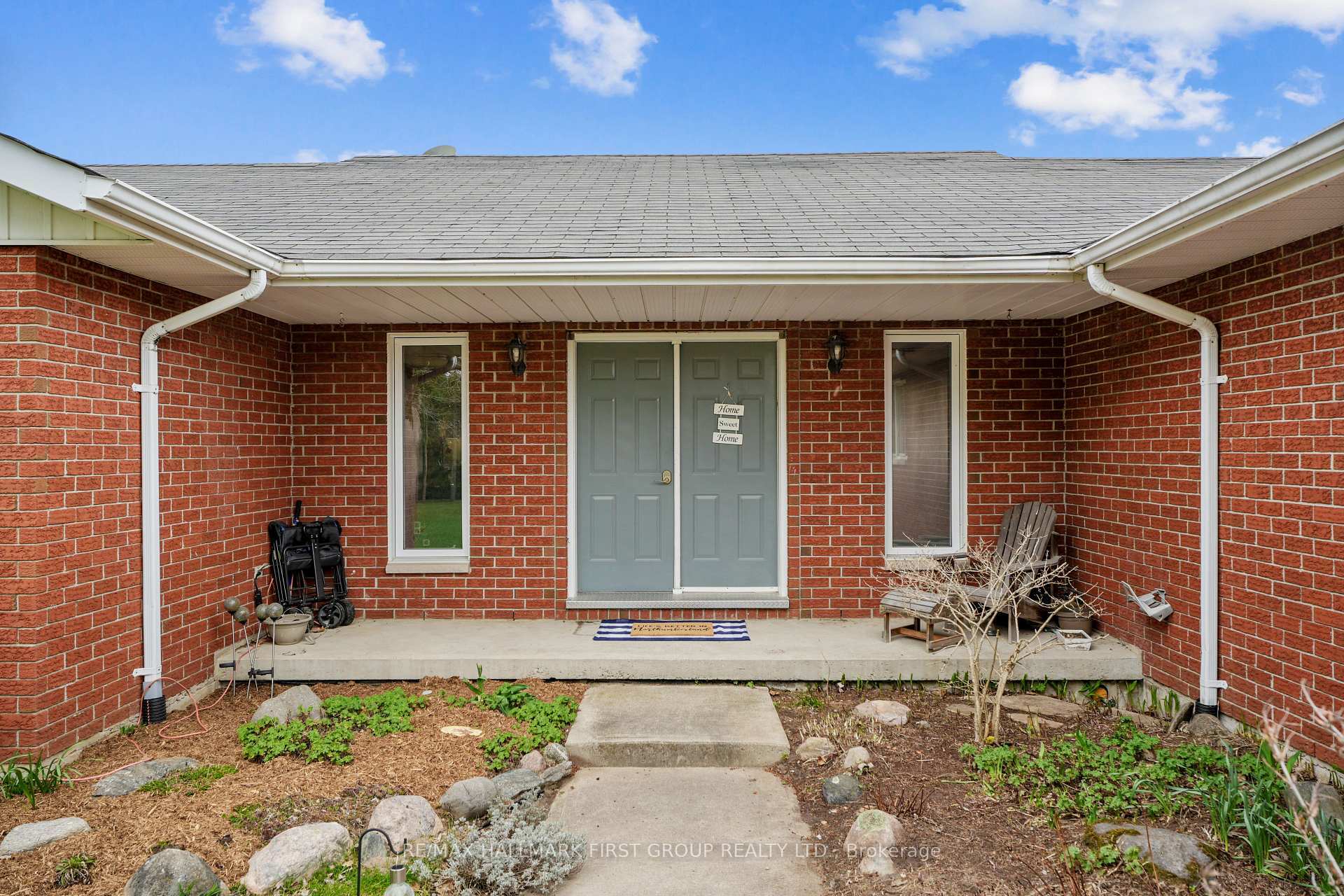 Property Photo: 165 South Burns Road ON K0K 1C0