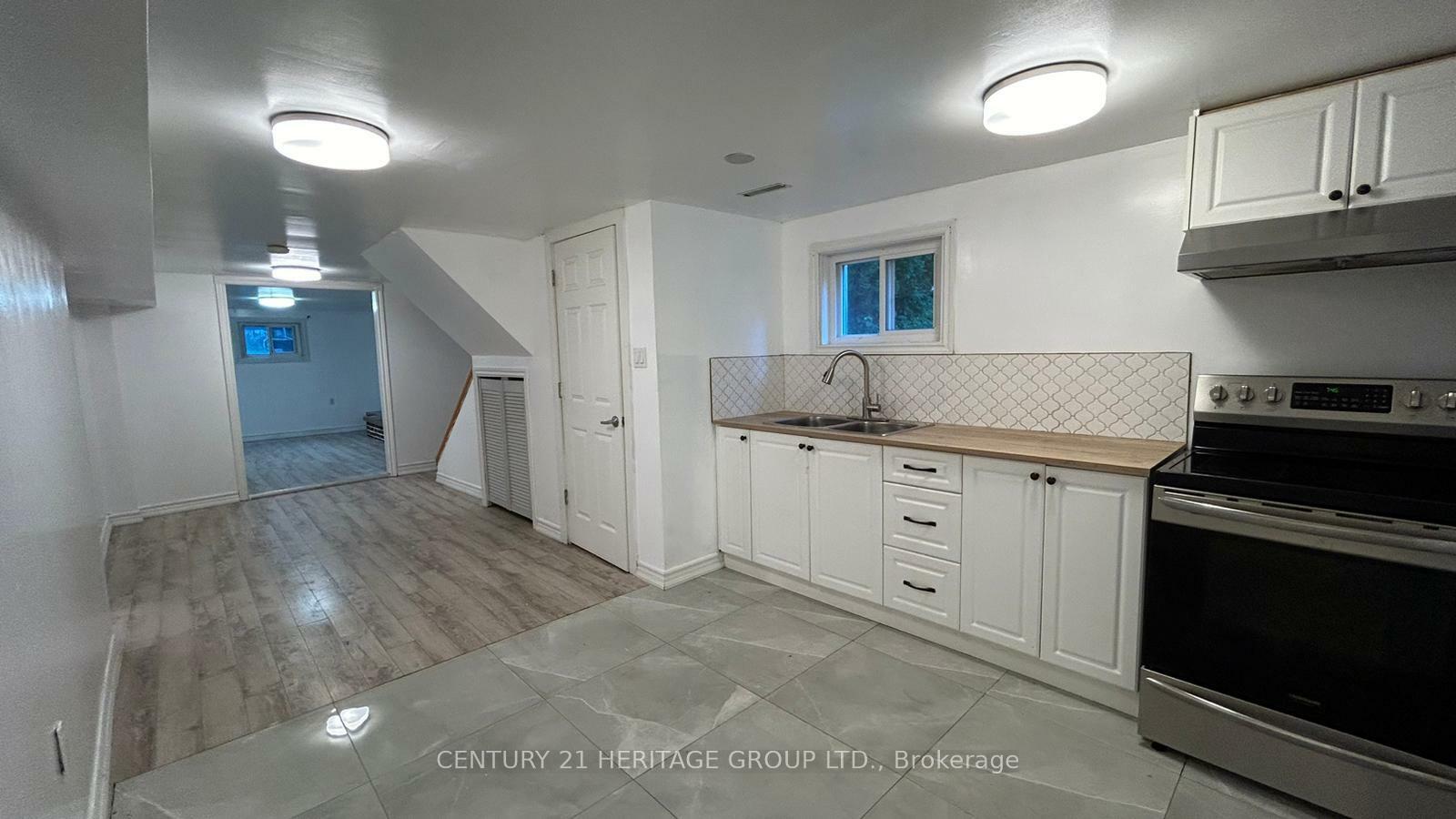 Property Photo: 627 Red Deer Street B ON L3Y 3A4