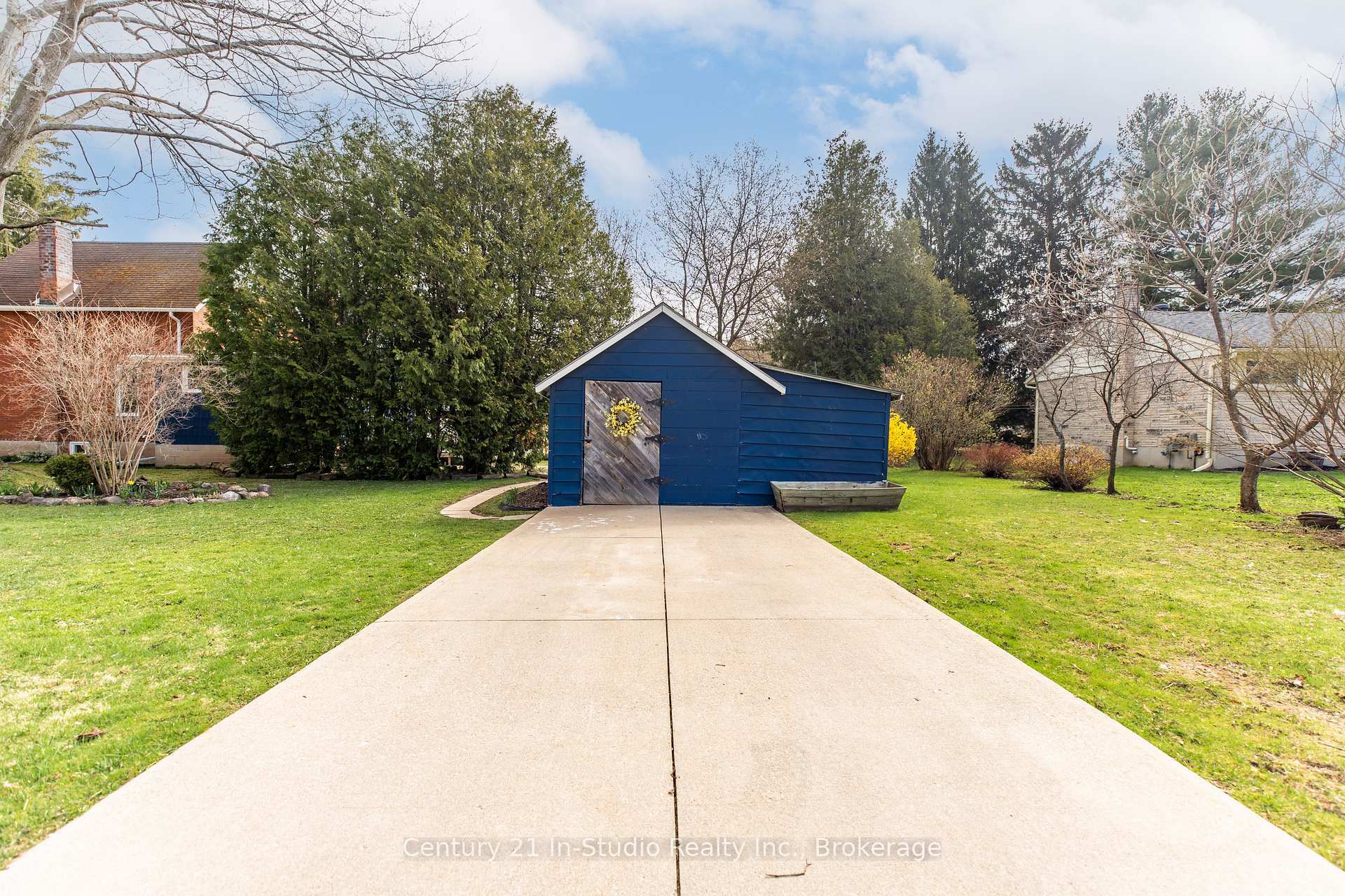 Property Photo: 439 7th Street W ON N4K 3L5