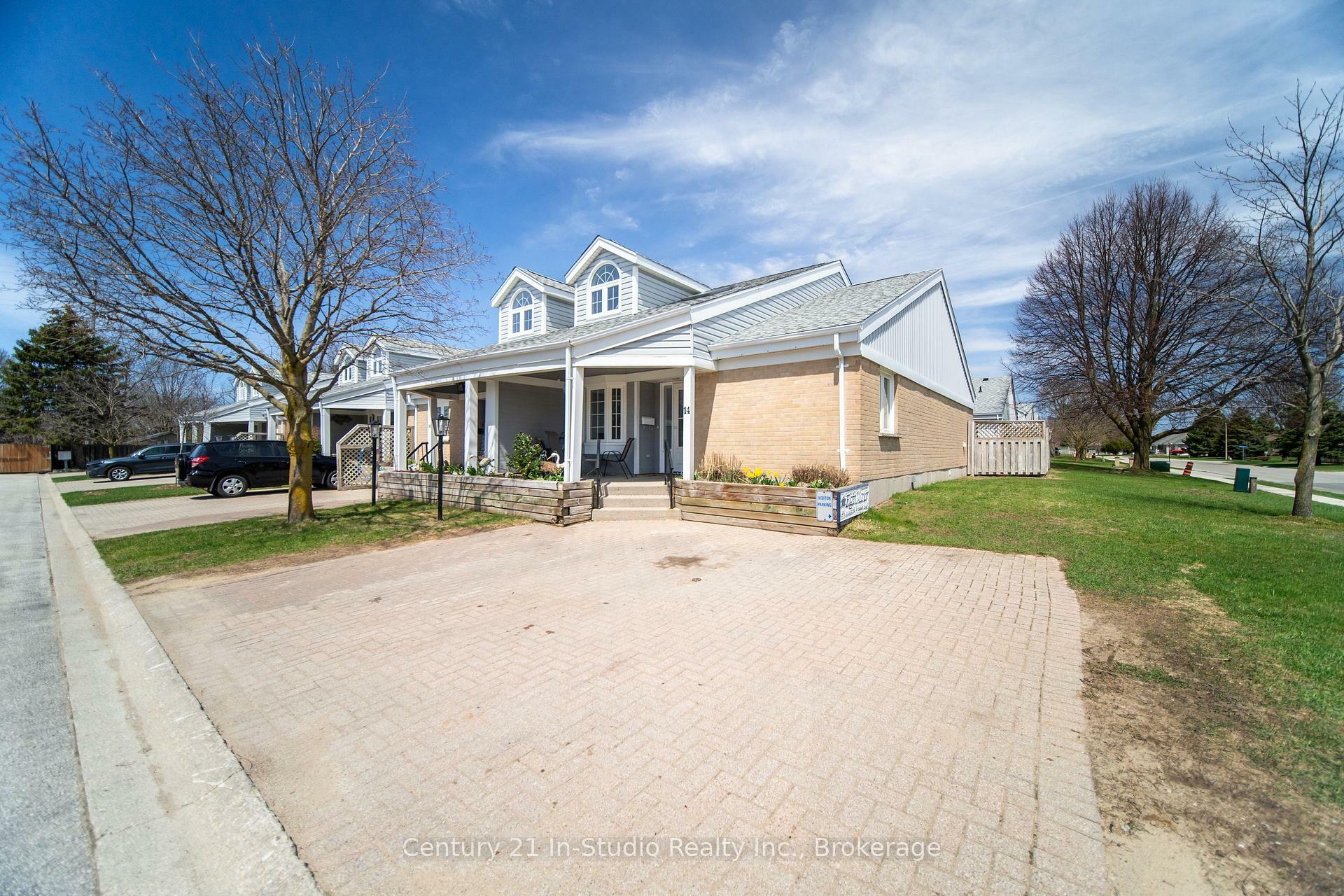 Property Photo: 874 Arlington Street Unit 14 ON N0H 2C4