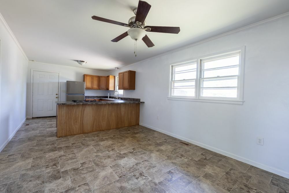 Property Photo: 2403 Dobbins Bridge Road SC 29626