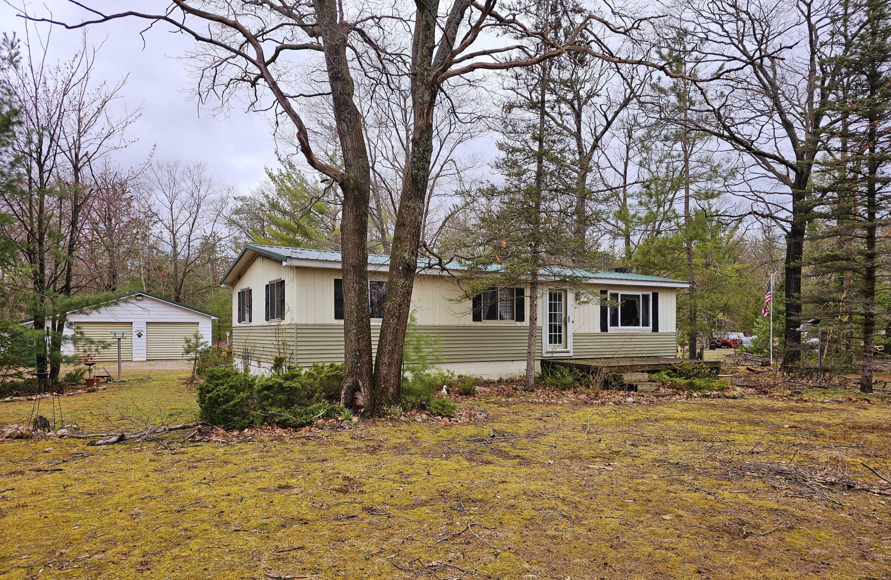 Property Photo: 1651 N M-33 Highway MI 49721