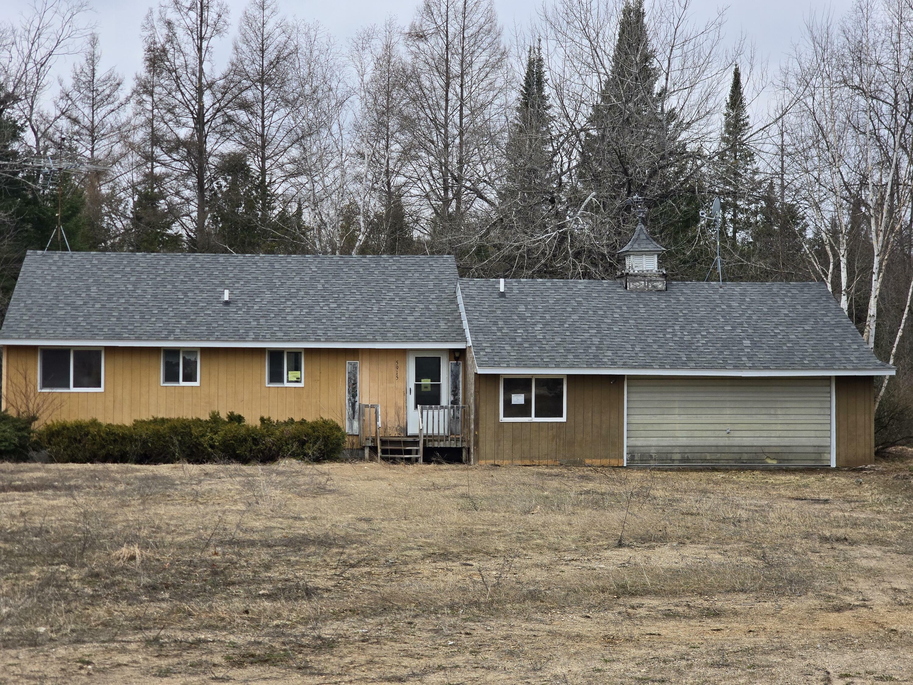Property Photo: 5915 Chickasaw Trail MI 49733