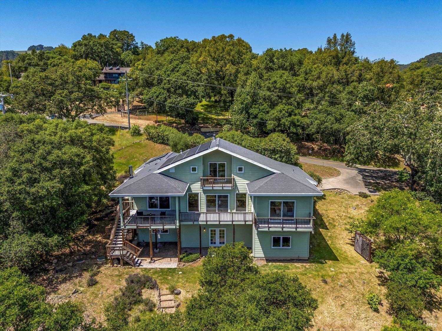 Property Photo: 18782 Deer Park Drive CA 95476