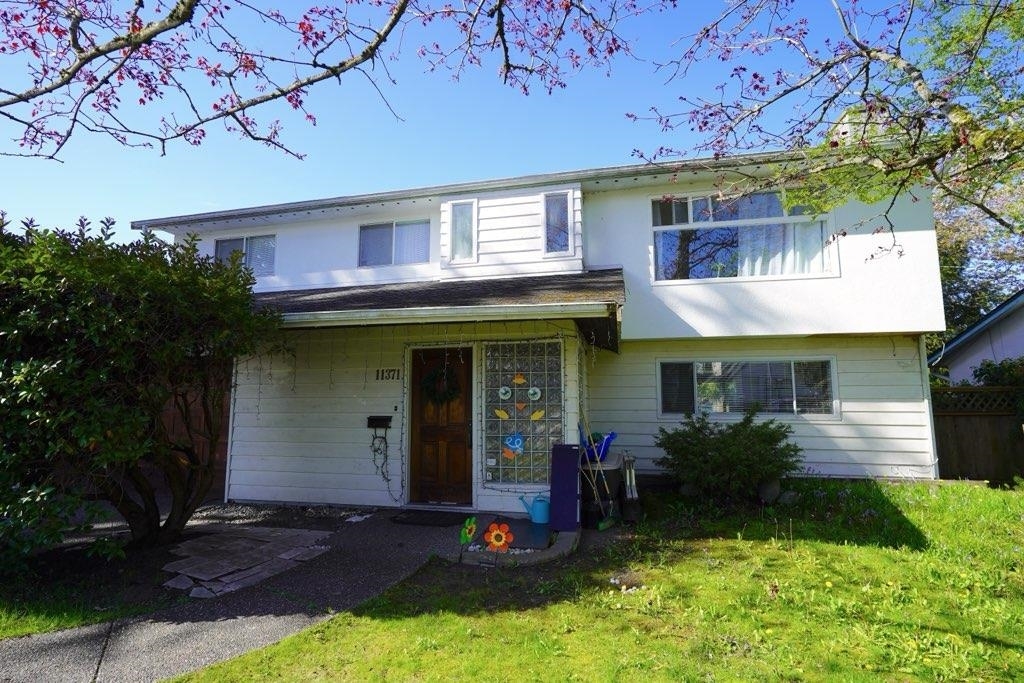 Photo de la propriété: 11371 Seaport Avenue BC V7A 3E2