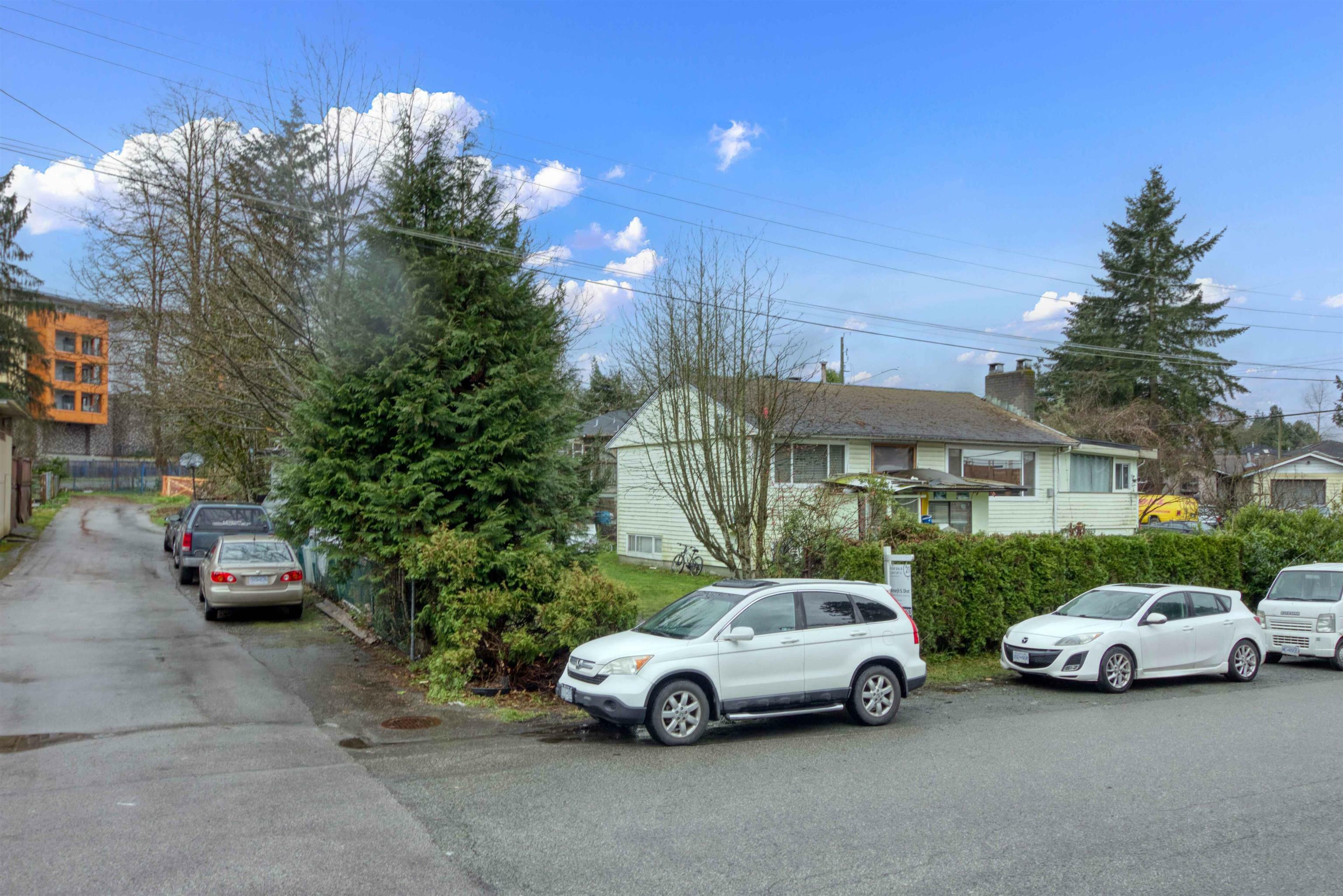Photo de la propriété: 10999 132A Street BC V3T 3Y2