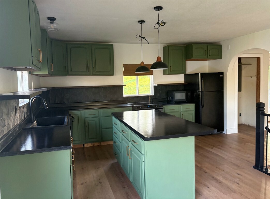 Property Photo: 22101 Pleasant Drive IA 52032