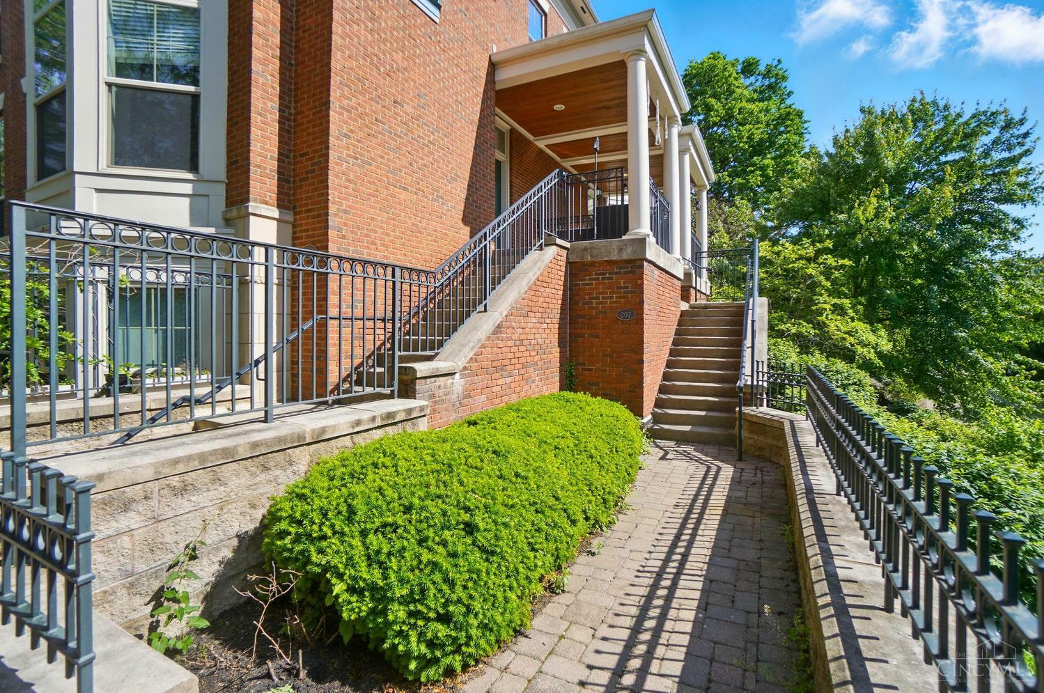 Property Photo: 207 Stetson Street OH 45219