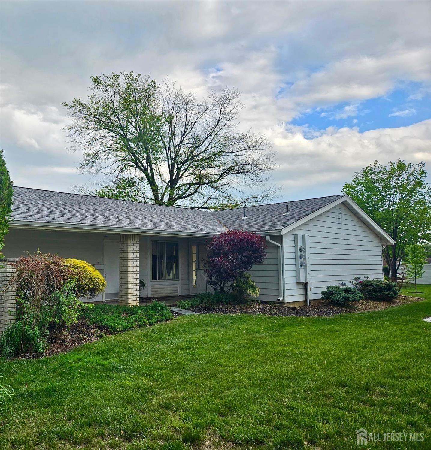 166 Laurel Plaza 166C  Monroe NJ 08831 photo