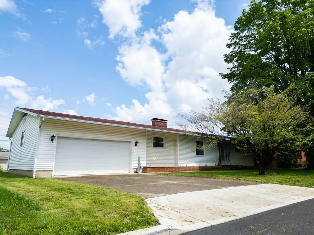 Property Photo: 379 Markley Road OH 43113