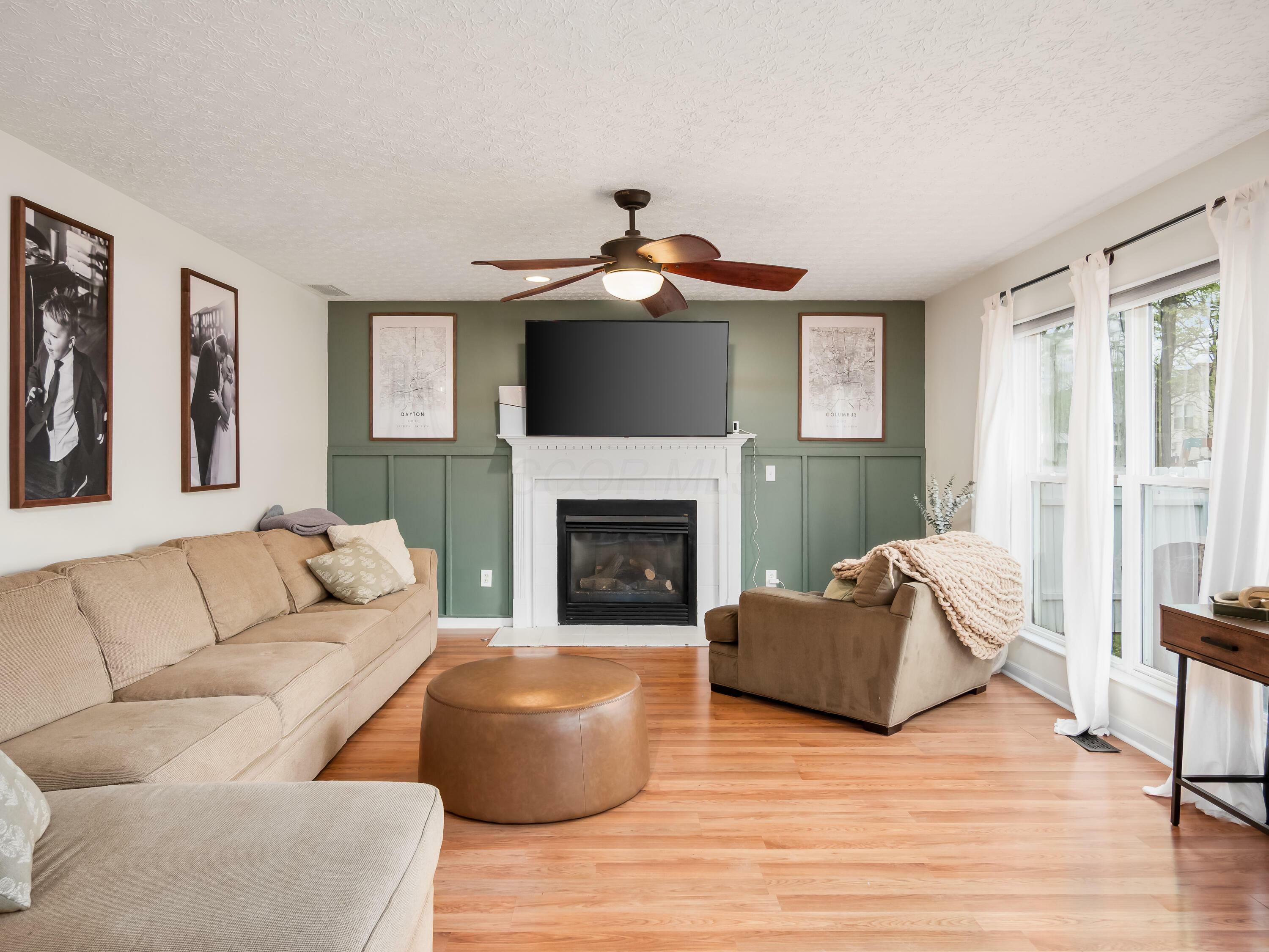 Property Photo: 1592 Meadowlark Lane OH 43040
