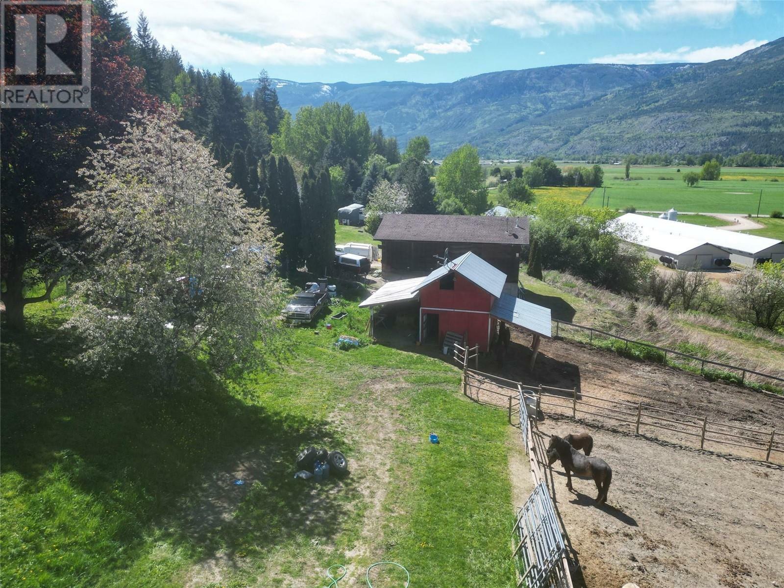 Property Photo: 2651 Foothill Road Southwest BC V1E 1L7