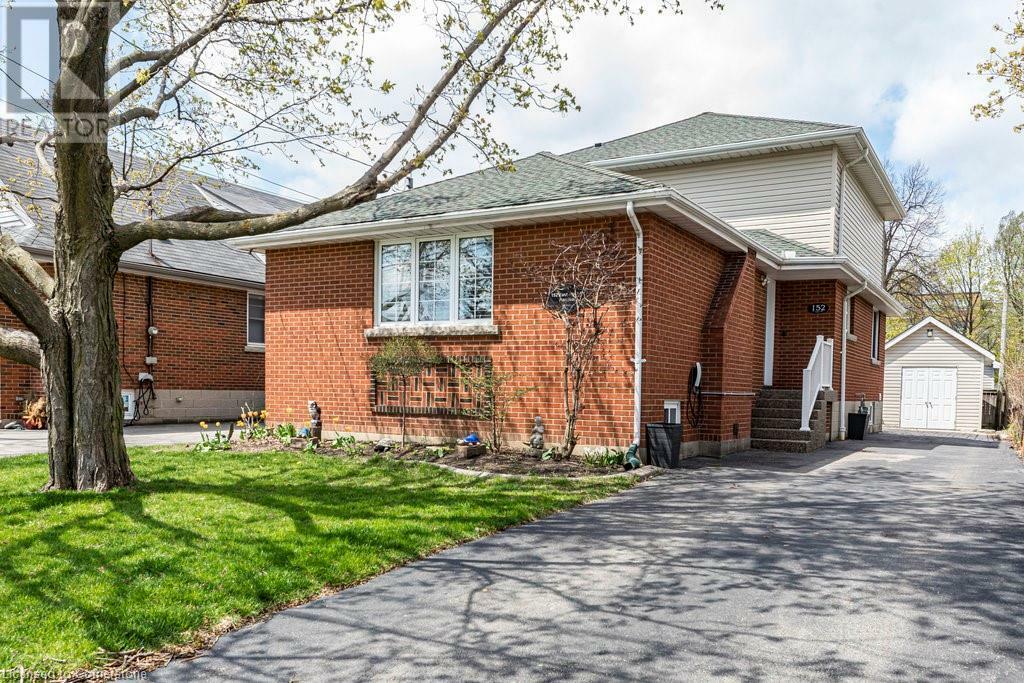 Property Photo: 152 East 42nd Street ON L8T 3A5