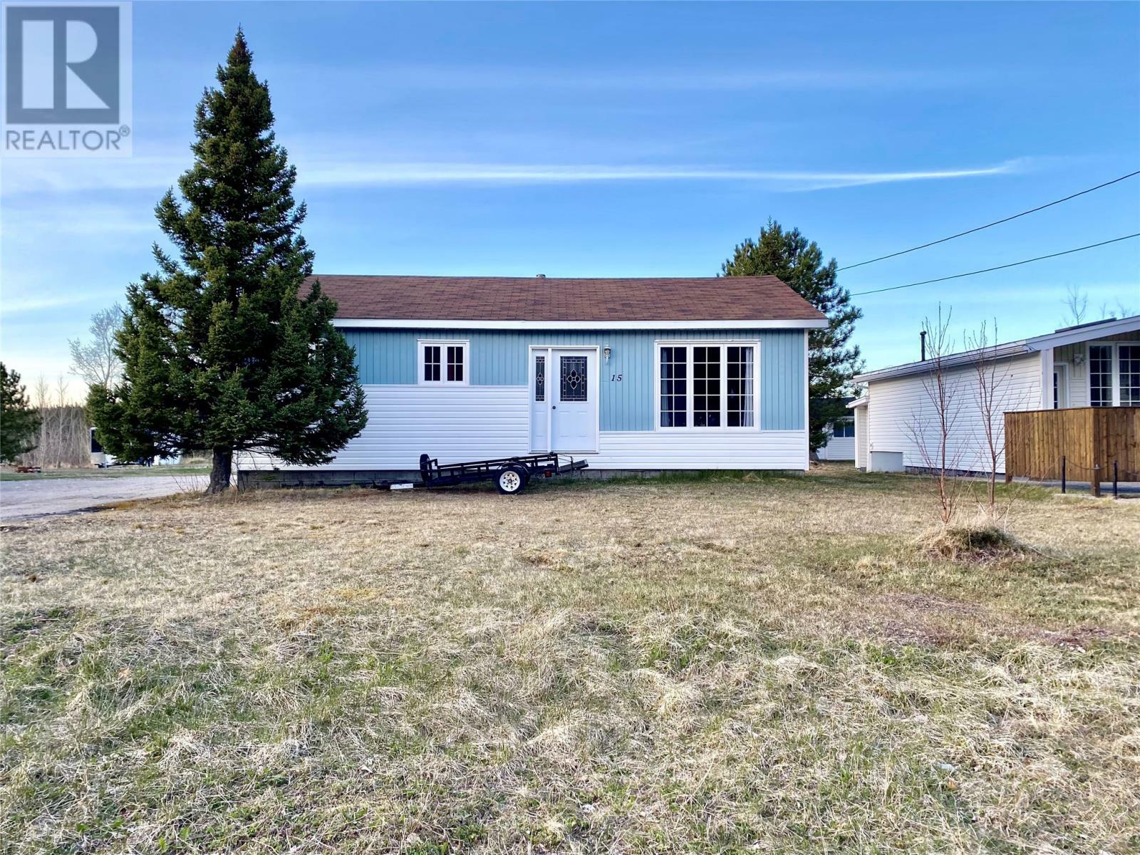 15 Juniper Crescent  Traytown NL A0G 4K0 photo
