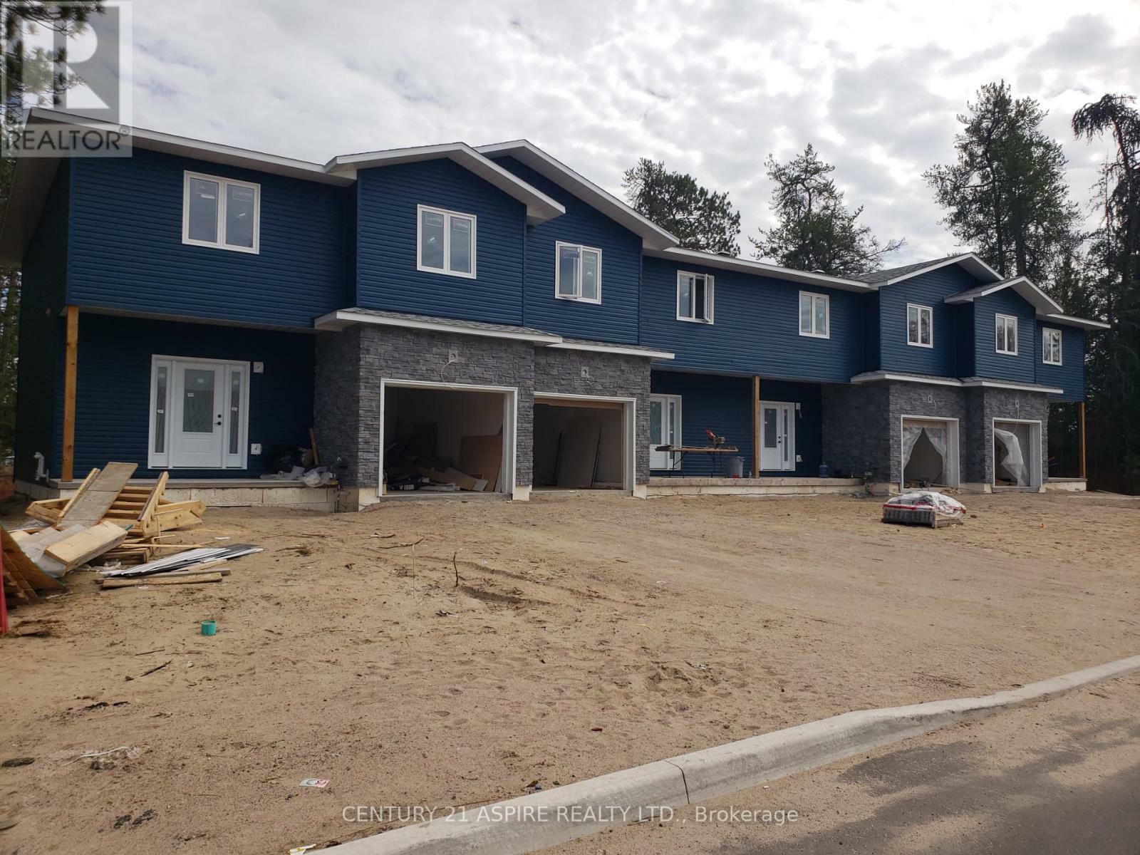 Photo de la propriété: 94B Frontenac Crescent ON K0J 1P0