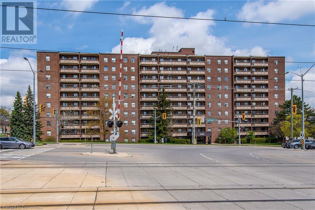 Photo de la propriété: 1100 Courtland Avenue East 702 ON N2C 2H9
