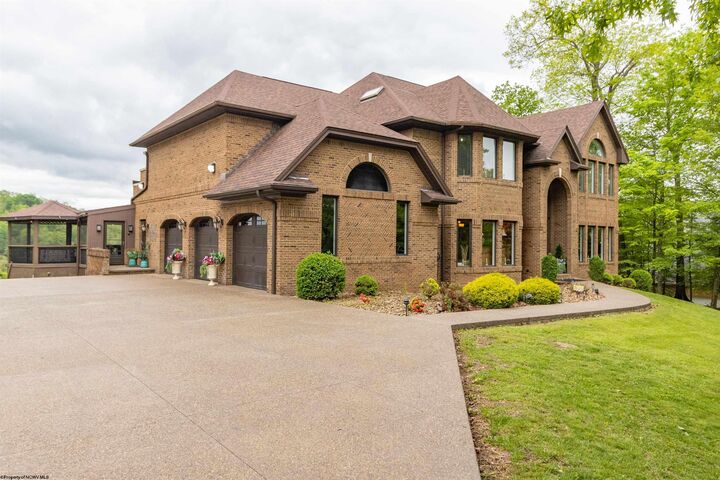 4759 Ridgetop Drive  Morgantown WV 26508 photo