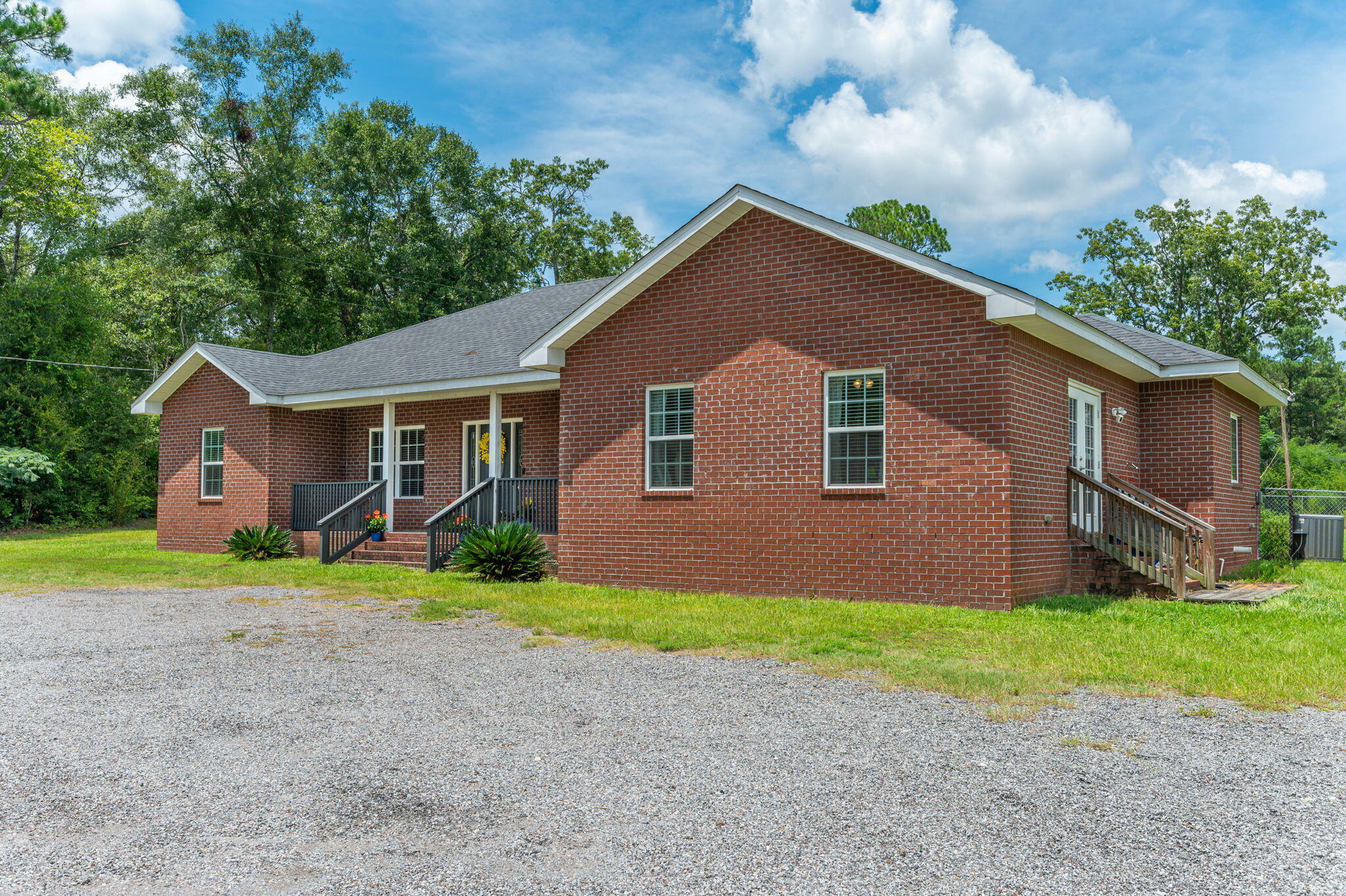 Property Photo: 3407 Helms Farm Road FL 32567