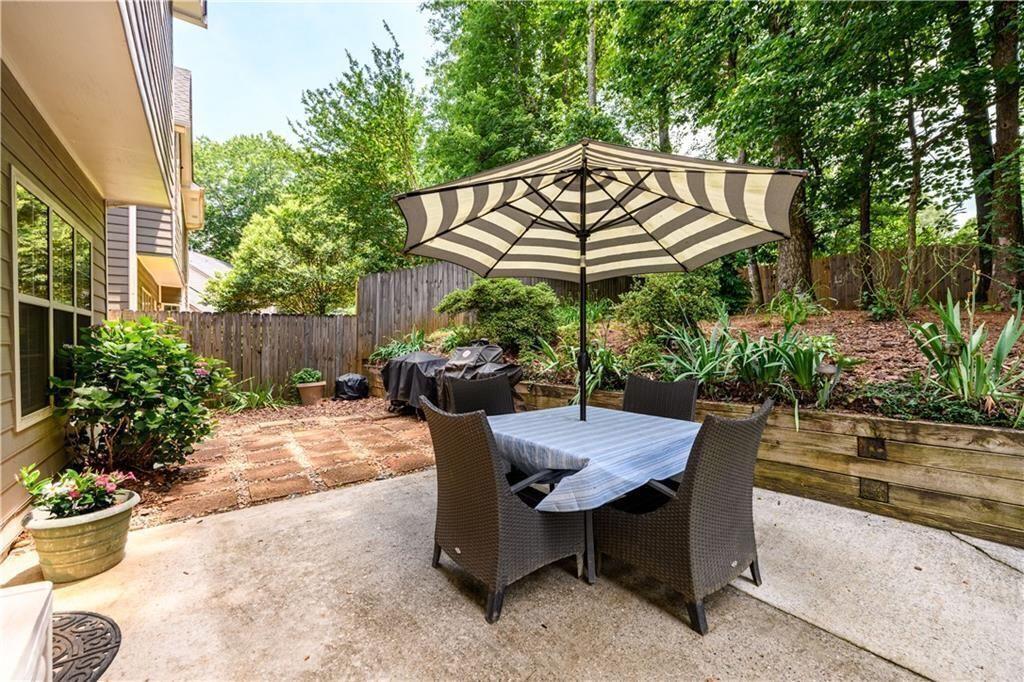 Property Photo: 2759 Beddington Way GA 30024