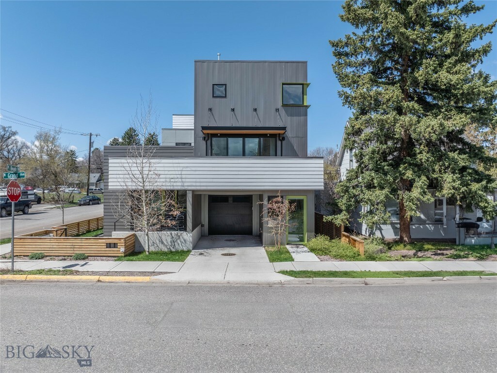 303 N Grand Avenue 1  Bozeman MT 59715 photo