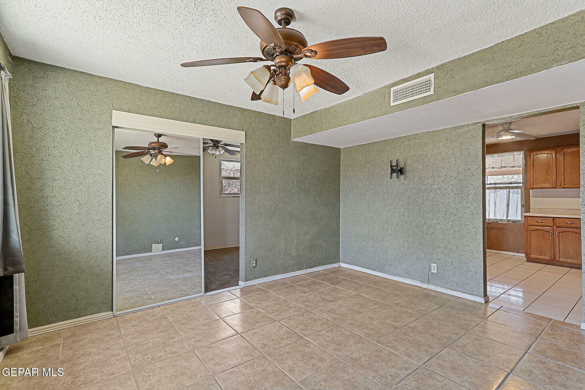 8353 Loma Terrace Road  El Paso TX 79907 photo