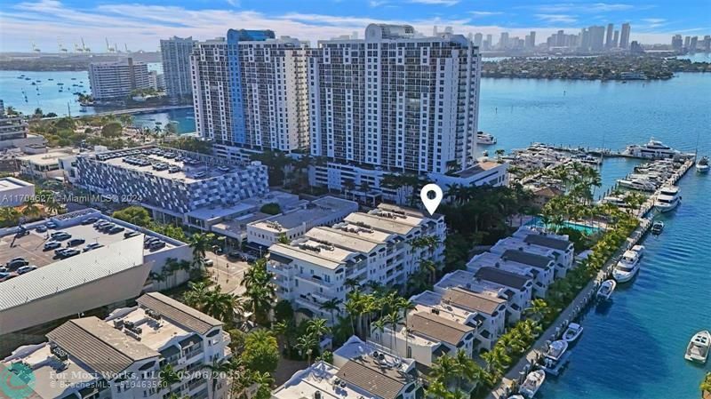 1415 Sunset Harbour Dr 202  Miami Beach FL 33139 photo