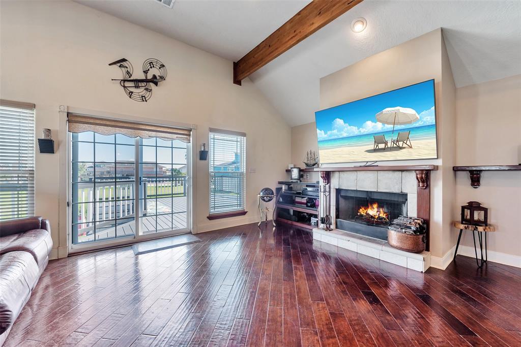 Property Photo: 1303 Hawaii Drive TX 77554
