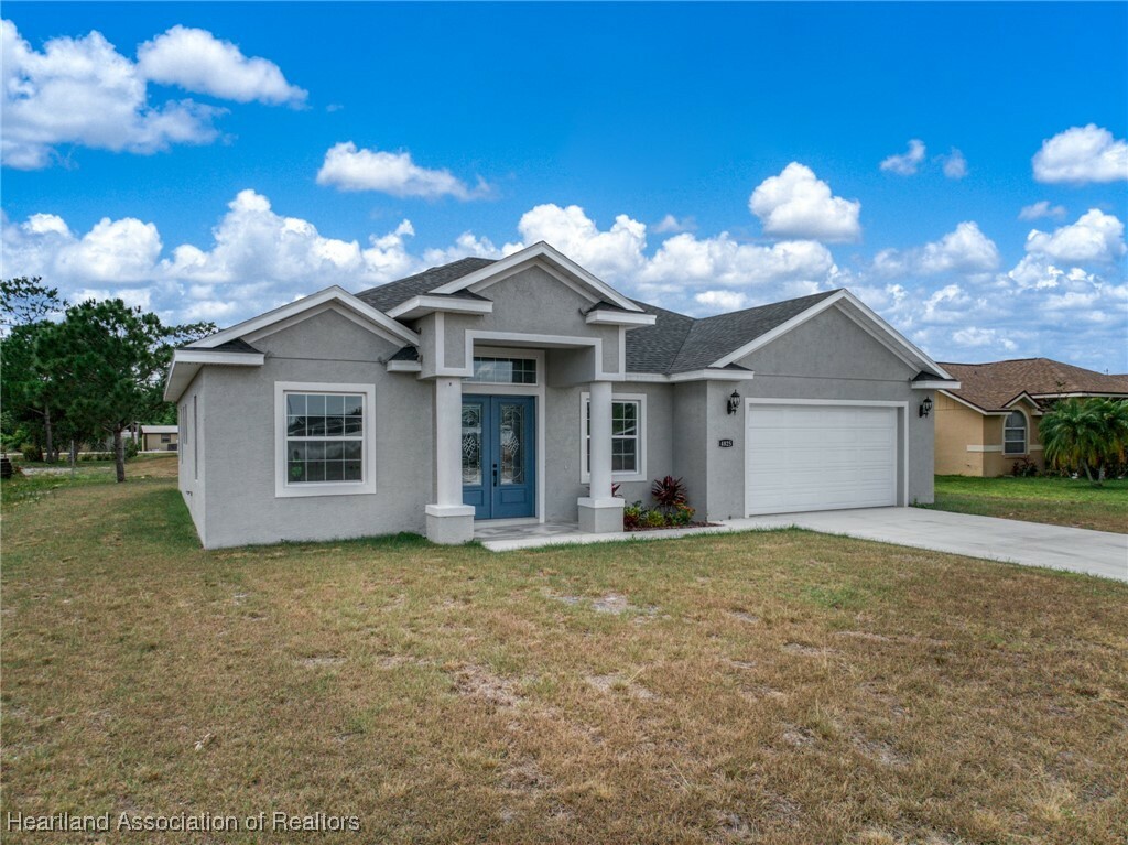 4825 Whiting Drive  Sebring FL 33870 photo