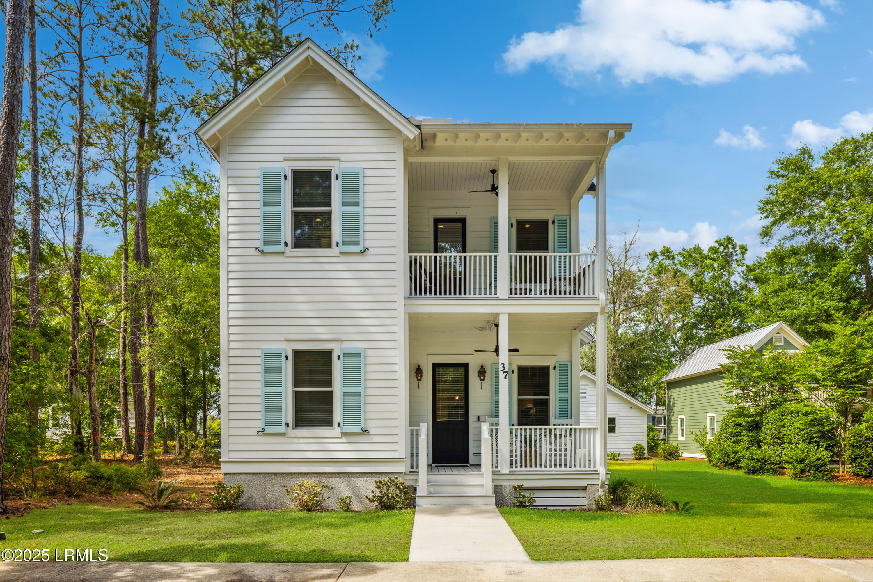Property Photo: 37 Park Square S SC 29907