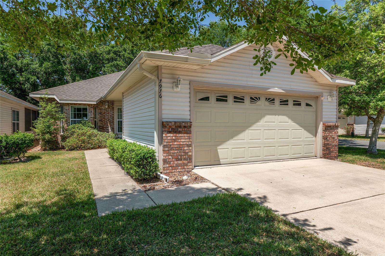 Property Photo: 7976 NW 48th Way FL 32653