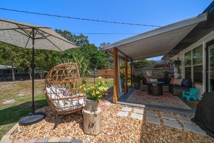 Property Photo:  14 S Meteor Avenue  FL 33765 