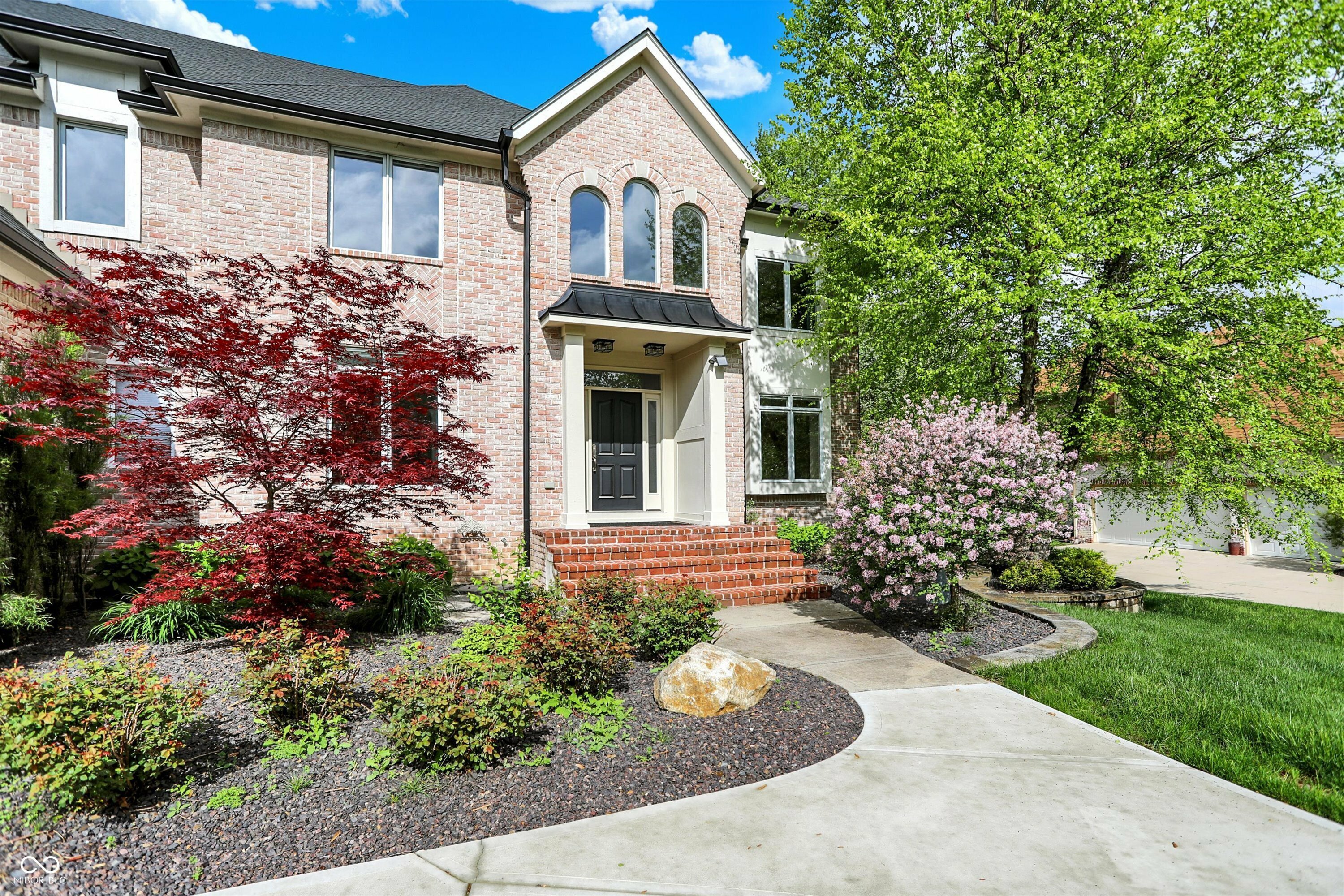 Property Photo: 13934 Salsbury Creek Drive IN 46032