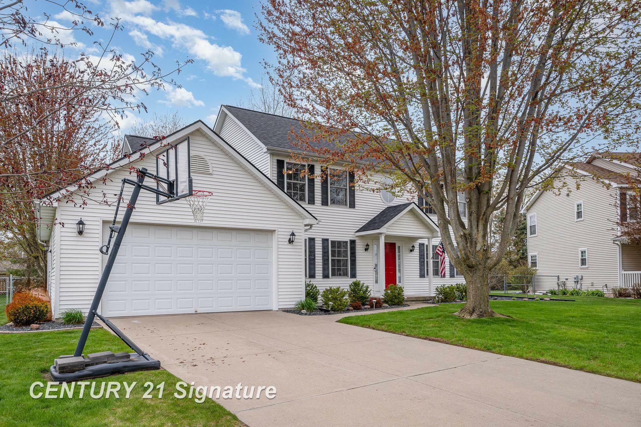 Property Photo: 2797 Emerald Park MI 48603