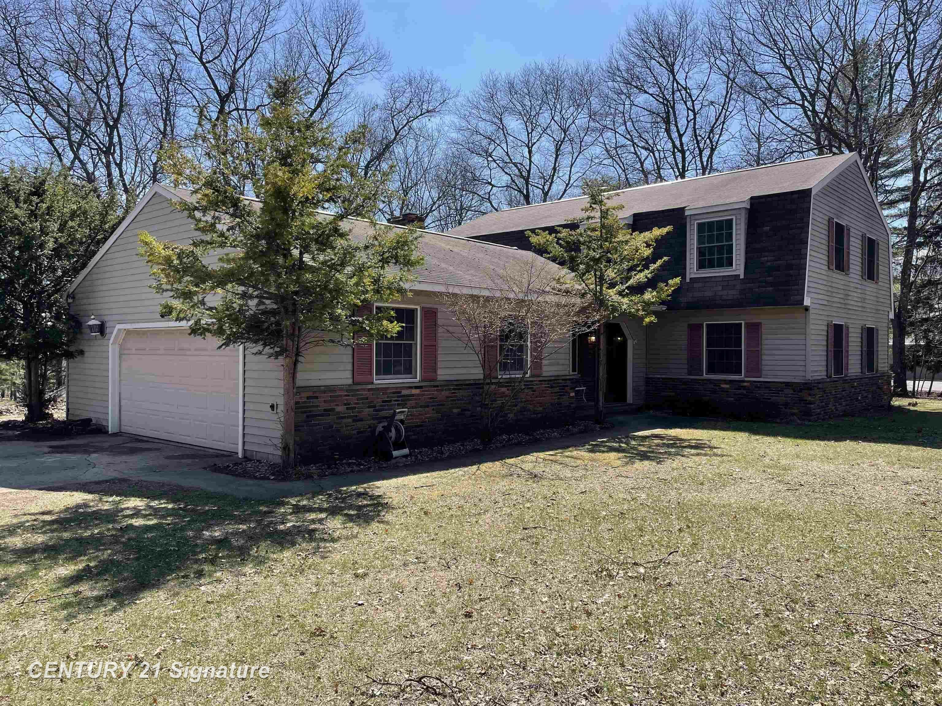 Property Photo: 7229 S Lake Bluff 0.5 Drive MI 49837