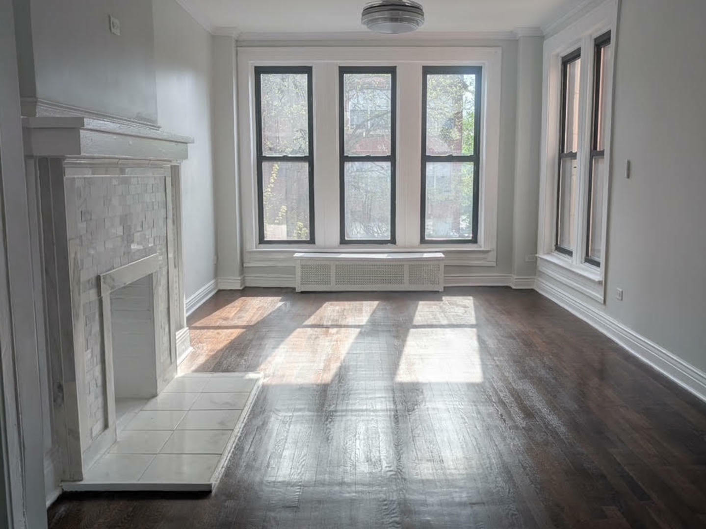 Property Photo: 5132 S Drexel Avenue 2D IL 60615